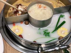 -江小渔鲜鱼火锅(冠亚星城店)