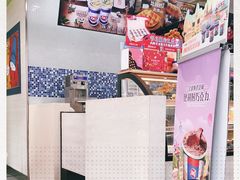 -DQ·蛋糕·冰淇淋(川沙东海岸店)
