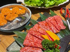 -炼火烤肉店