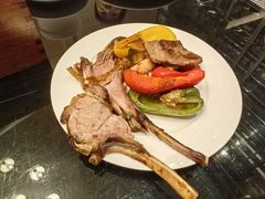 -广州万富希尔顿酒店·感趣自助餐厅·金秋蟹宴生蚝海鲜刺身