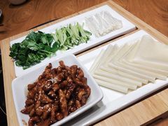 -娜仁图雅蒙古美食村(33小镇店)