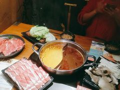 -呷哺呷哺 黄金牧场 (欢乐谷店)