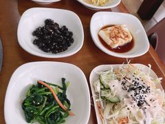 -亲昵春川鸡排(韩国美食街店)