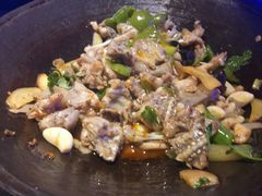 -西街夜油条·麻团包乌饭