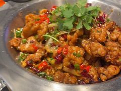 -川流不息·地道川菜·小龙虾(松东路店)