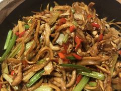 -毛家饭店(今洲广场店)