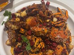 -肥肥虾庄·金牌油焖大虾(汉口城市广场店)