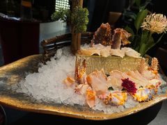 -蟹犇前•帝王蟹雪蟹(陆家嘴店)
