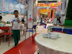 -小辣妹川味海鲜加工店(第一市场椰风巷店)