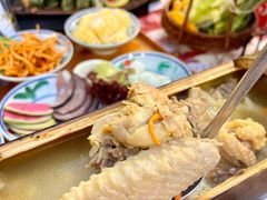 -刘姐啤酒鱼民族演艺餐厅(西街总店)