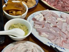 -华哥新鲜猪精品美食