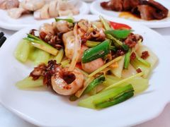 酱爆墨鱼仔-文记壹心鸡(宝华路店)