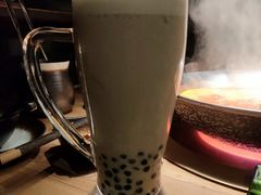 大红袍珍珠奶茶-湊湊火锅·茶憩(杭州湖滨银泰in77店)