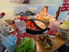 -赵美丽·重庆社区火锅·直营店(火车东站·中豪国际店)