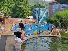 -花水湾第一村温泉大酒店
