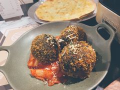 墨鱼芝士饭团-KCOOKING概念韩餐(世茂52+店)