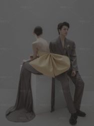 -至臻微拉婚纱摄影