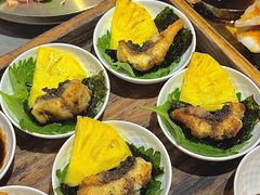 -围炉肉舍•炭烤活鳗•丹东海鲜烤肉(步行街店)