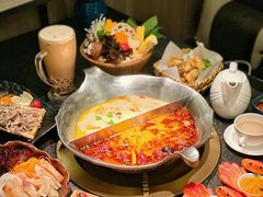 -湊湊火锅·茶憩(打浦桥日月光店)