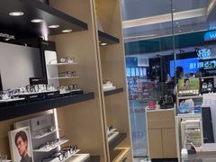 -博士眼镜(罗湖喜荟城店)