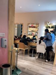 -小阿福儿童摄影(光谷时代广场店)