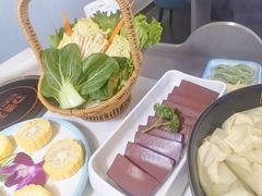 -德天雪花肥牛海鲜火锅(南苑东路店)