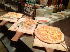 -圣丰索菲特·2 On 988 Café 自助餐厅