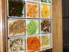 自助取餐区-怪噜范·老贵阳街头名小吃(世纪金源旗舰店)