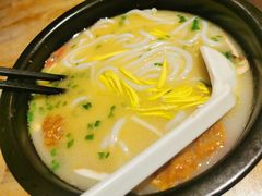 过桥米线-云采云南菜(中山北路店)