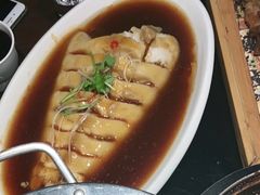 -东口码头·烧鸽子·鱼头泡饼·地方菜(金鹰悦城店)