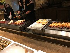 -雍和会海鲜姿造自助(湖东路店)
