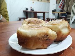 -宝瑞门钉肉饼店