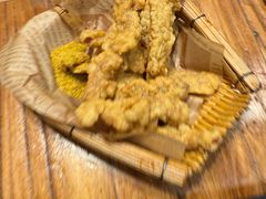 -云阿蛮云南生烫牛肉米线(奉贤路店)