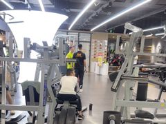 -超鹿运动(五四路恒力城店)