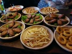 -Helens海伦司小酒馆(鼓楼店)