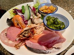 -怡咖啡海鲜自助餐厅(浦东香格里拉店)