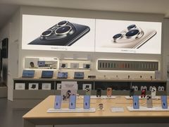 -华为授权体验店(中山公园来福士)