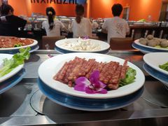 -钱小主·自助回旋烤肉火锅餐厅(东方新天地店)