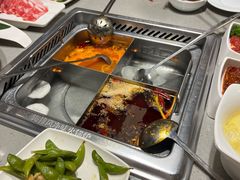 -海底捞火锅(旭辉MALL店)