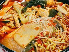 -钢管厂五区小郡肝串串香火锅(人民广场店)