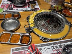 -青瓦炭韩潮烤肉(花园道店)