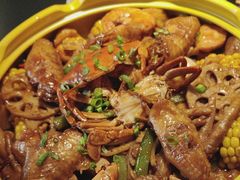 -多嘴超级肉蟹煲(杉杉国潮主题店)