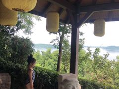 -天目湖涵田半山温泉水乐园