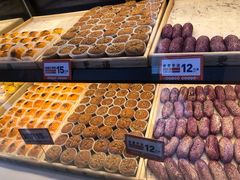 -東更道点心行(利客来店)