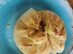 -蒙亨·阿木图赛(乌兰察布天恒广场店)