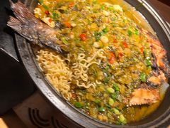 -吞鱼兽麻辣烤鱼(万达店)