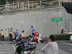 -南京商厦