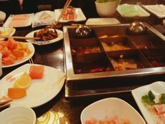 -百年川椒重庆老火锅(光谷店)