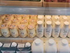 -一只酸奶牛(洪崖洞11楼店)