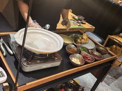 -一朵菌·野生菌探索家火锅(南亚店)